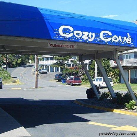 Cozy Cove Beachfront Resort Inn Lincoln City Exterior photo