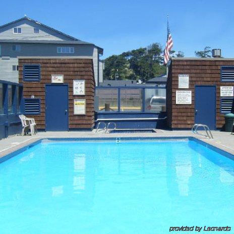 Cozy Cove Beachfront Resort Inn Lincoln City Facilities photo